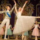 Una escena del ballet «La Cenicienta», que llega esta noche al Auditorio Ciudad de León.