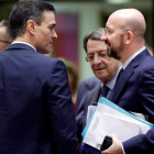 Pedro Sánchez  y el presidente del Consejo Europeo, Charles Michel, en Bruselas.