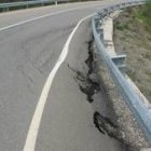 El hundimiento afecta a la totalidad de uno de los carriles