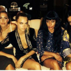 Selena y Cara, con unas amigas de marcha, por la Costa Azul.