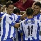 Los jugadores del Deportivo celebran el gol de Diego Tristán en Valencia