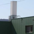 La nave donde está instalada la antena de telefonía móvil de Telefónica que el Ayuntamiento consider