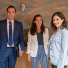 Los líderes de Ciudadanos, Vox y PP en la Comunidad de Madrid, Ignacio Aguado, Rocío Monasterio e Isabel Díaz Ayuso (de izquierda  a derecha).