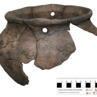 Reconstrucción parcial de una vasija con los fragmentos hallados en el yacimiento arqueológico de La Peña del Hombre. DL
