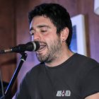 El músico y cantante Meji comienza hoy a grabar su álbum. DL