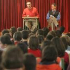 Adolfo Ares pronunció una conferencia ayer en el Colegio Luis Vives