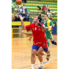 Mocsai (6) acaba contrato esta temporada con el equipo suizo