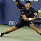 Novak Djokovic durante el tercer set ante el ruso.