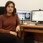 Leticia Sánchez Valdeón, en su despacho de la Facultad de Ciencias de la Salud de la Universidad de León. FERNANDO OTERO