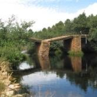 El río Eria, a su paso por la localidad de Torneros de la Valdería