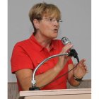Rita Prada, en una asamblea del PSOE de Ponferrada.