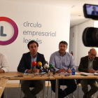 Representantes del aeródromo, el CEL y Leonavia. RAMIRO