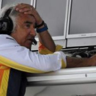 Flavio Briatore, preocupado durante una sesión de entrenamientos libres.