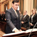 Antonio Pardo tomó posesión ayer de su cargo.