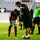 Díaz da instrucciones a Camille durante el partido.