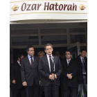 Nicolas Sarkozy pronuncia un discurso a las puertas de la escuela judía Ozar Hatorah, este lunes en Toulouse.