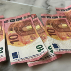 Billetes de 10 euros falsos. POLICÍA MUNICIPAL