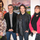 La familia de Solana, junto al edil de Cultura y la presidenta de la Asociación de Pintores, ayer.