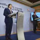 El vicepresidente Juan García-Gallardo con Mañueco. R. GARCÍA