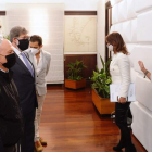 Mañueco, Ana Carlota Amigo y los representantes sindicales y de la patronal. NACHO GALLEGO