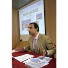 César Antón presentó las novedades del transporte sanitario urgente
