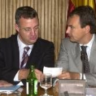 Caldera y Zapatero en la jornada contra la especualción del suelo organizada ayer por el PSOE