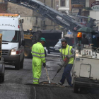 Las obras de asfaltado de las calles de la capital vuelven a realizarse esta semana. RAMIRO