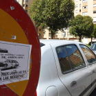 Cartel anunciando la poda de hoy en el inicio de Eras de Renueva.