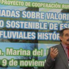 El catedrático Estanislao Luis Clabuig, durante la ponencia que ofreció ayer en Santa Marina.