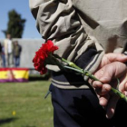 Homenaje a las víctimas del franquismo celebrado el pasado abril en el cementerio.