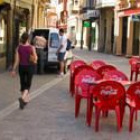 Ningún vehículo accederá a la zona peatonal de esta calle