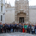 La presidenta de la Cortes, Silvia Clemente, junto a miembros del Parlamento regional. N. GALLEGO