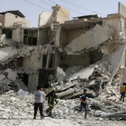 Efectos de los bombardeos en Alepo, este miércoles.
