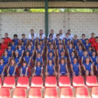 Foto de familia de las participantes en el campus de Bembibre.