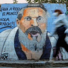 Miguel Bosé vuelve a la carga sobre el COVID: "El bicho existe"
