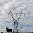 Líneas eléctricas cerca de Oviedo.