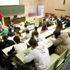 Exámenes en una de las facultades del campus leonés
