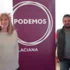 Maria Luisa Varela y Rubán Valí, ayer en Villablino. ARAUJO