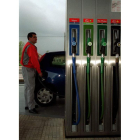 León está entre las provincias con el combustible más barato en el país.
