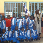 Niños senegaleses a los que la SDP ha enviado material deportivo. DL