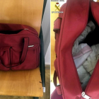 La bolsa en la que ocultaron un bebé.