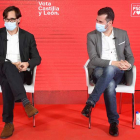 Salvador Illa con Luis Tudanca, ayer. PABLO MARTÍN