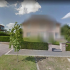 La mansión de Puigdemont en Waterloo, difuminada en Google Maps.
