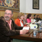 Mauricio Rubio, momentos antes de ratificar su cese en el pleno del 26 de marzo