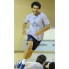 Dipanda en el último entrenamiento del Reale Ademar.