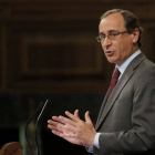 Alfonso Alonso, durante la última sesión de control al Gobierno.