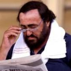 Pavarotti ha sido hospitalizado en su ciudad natal, Módena