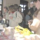 La degustación de quesos tuvo tanto éxito que pronto se agotaron algunos de ellos