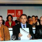 Blanco, Zapatero  y Chaves durante el comité federal del PSOE celebrado ayer
