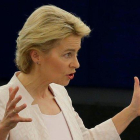 Ursula von der Leyen, candidata a presidir la Comisión Europea, durante un discurso en la Eurocámara.
